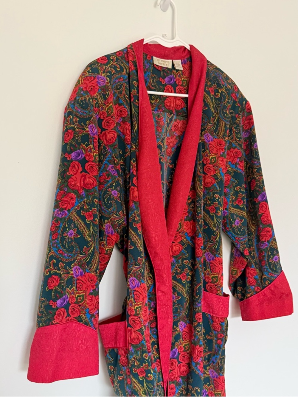 Vintage Gold Label -Victoria's Secret Floral Satin Robe Dressing Gown Red Size L